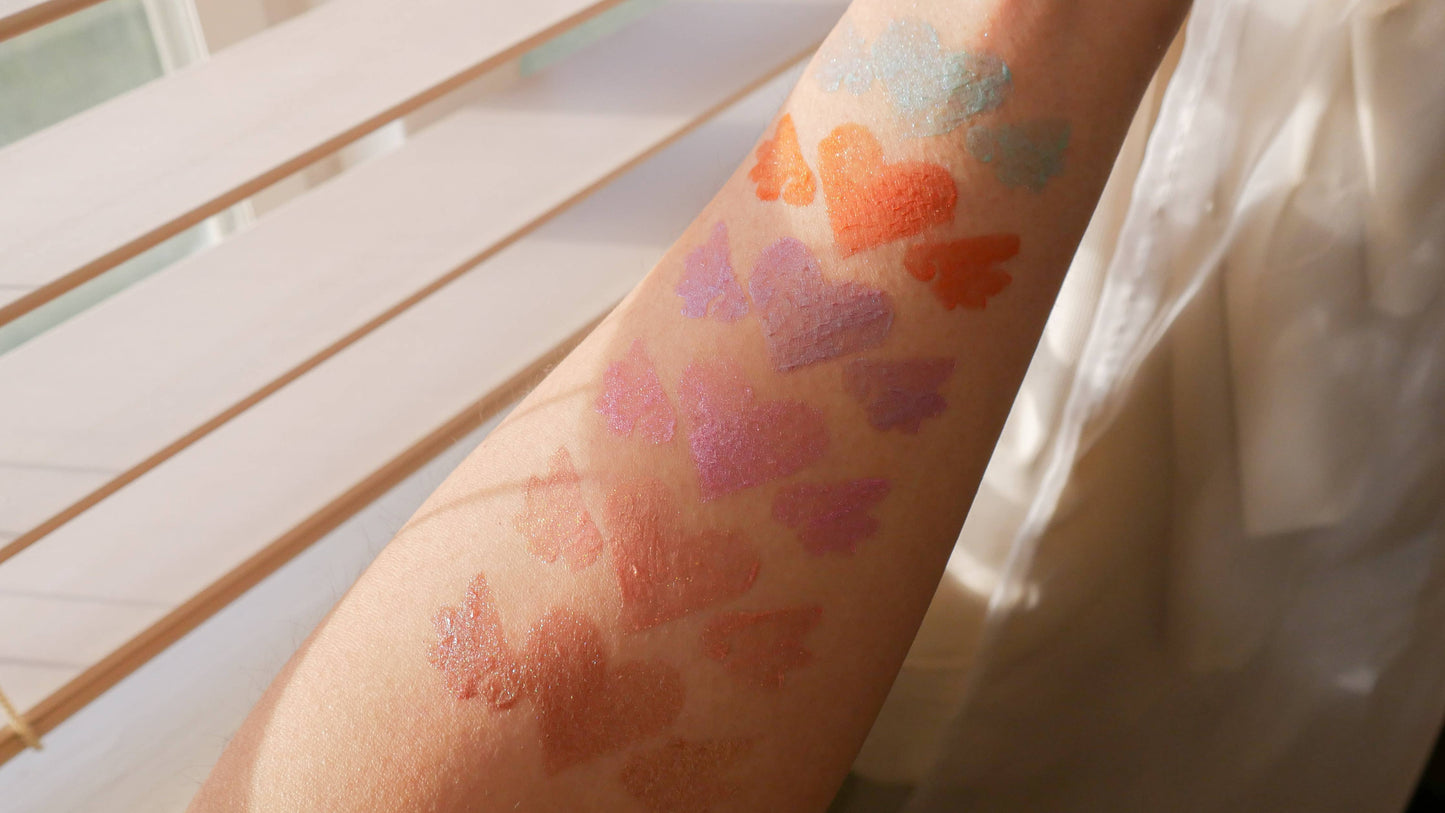 Fairy Kisses Duochrome Lip Gloss: Persimmon