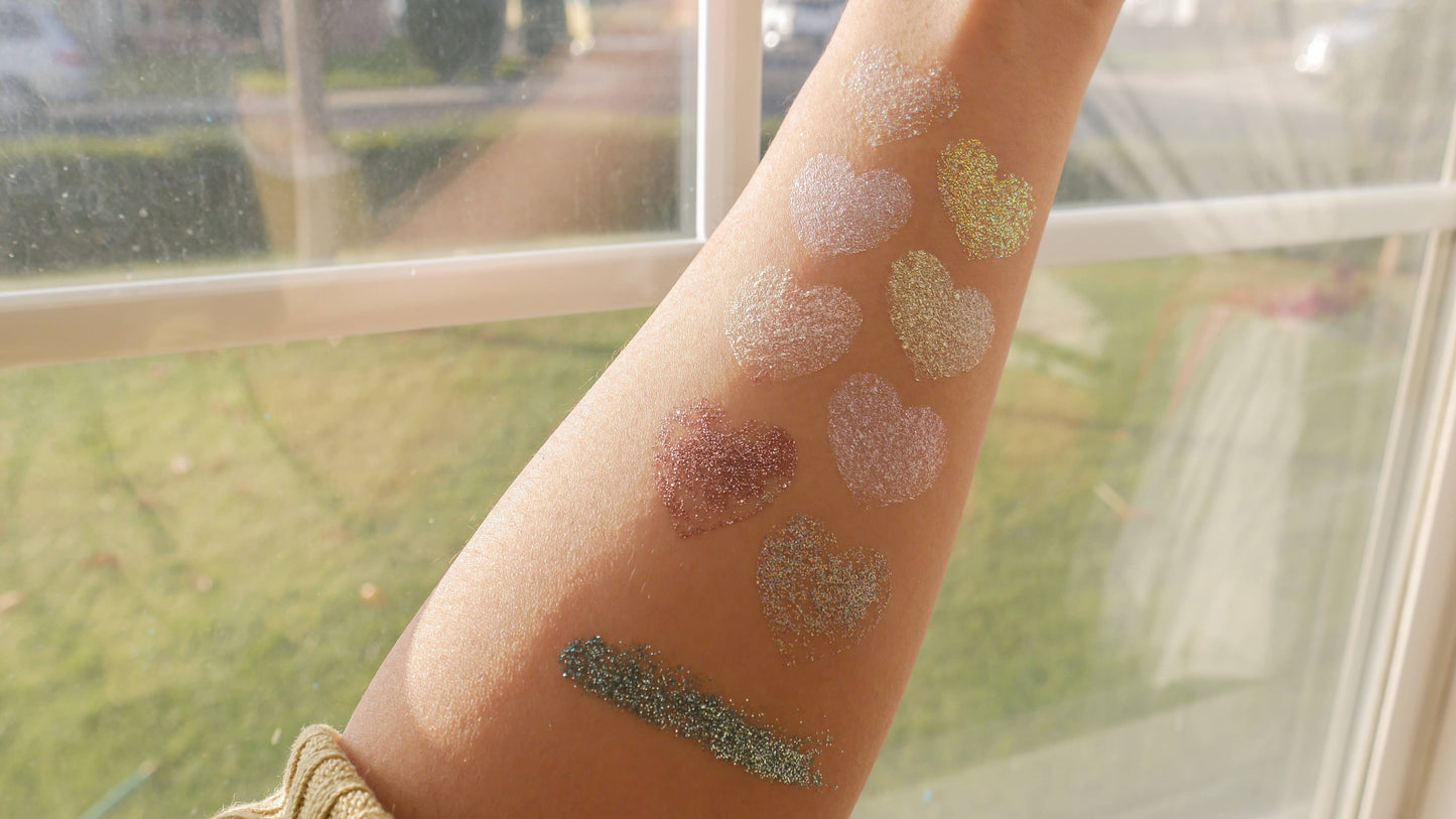 Winter Fairy Duochrome Glitter Eyeshadow Palette